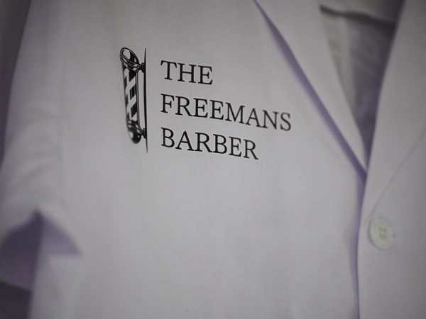 THE FREEMANS BARBERのスタッフ『白衣』